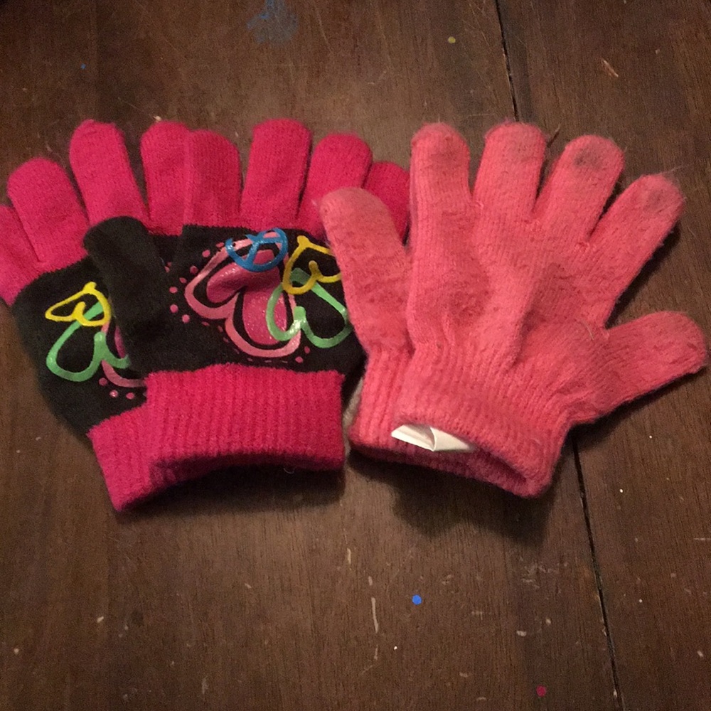 Pink girls gloves